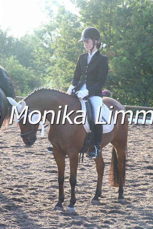 109M5123_Dressurreiter A.JPG